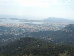 CAUME-6 Toulon Au loin saint-Mandrier et la Seyne sur Mer